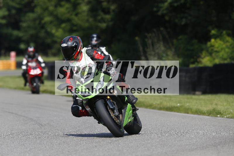 /Archiv-2025/26 11.06.2025 Peter Studer have fun ADR/Gruppe blau/team